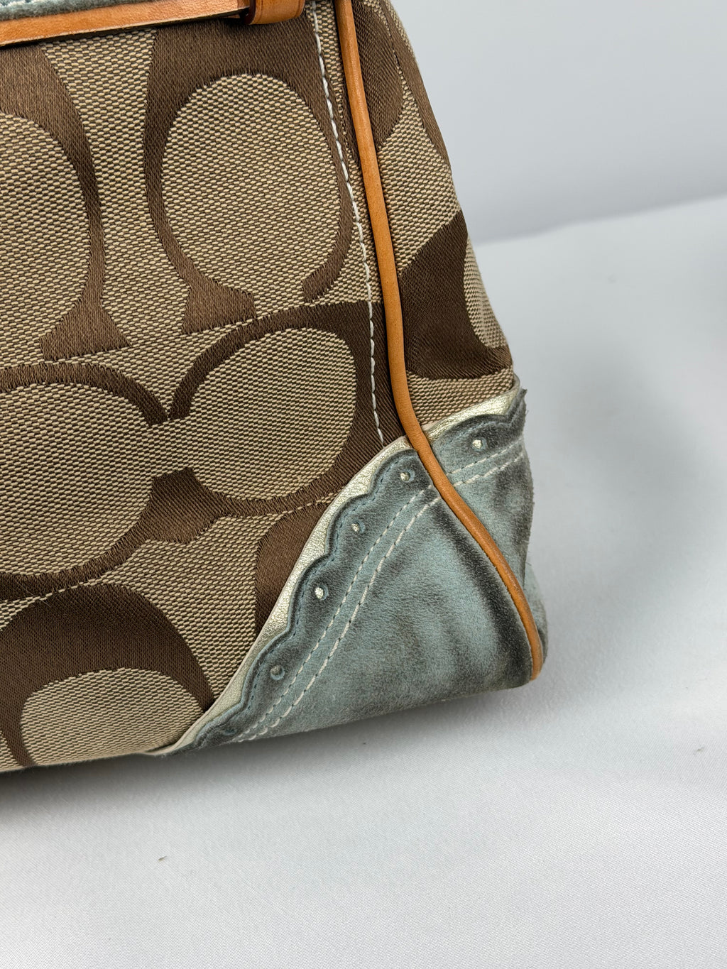 Coach 1490 Rare Limited Edition Hampton Clip Tropical Fish Signature Brown Monogram Shoulder Bag Suede Leather Trim