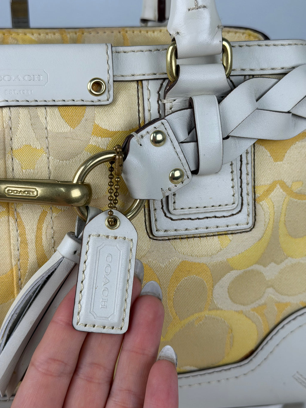 Coach 10785 Hampton Clip Op Art Yellow Monogram White Leather Trim Shoulder Bag