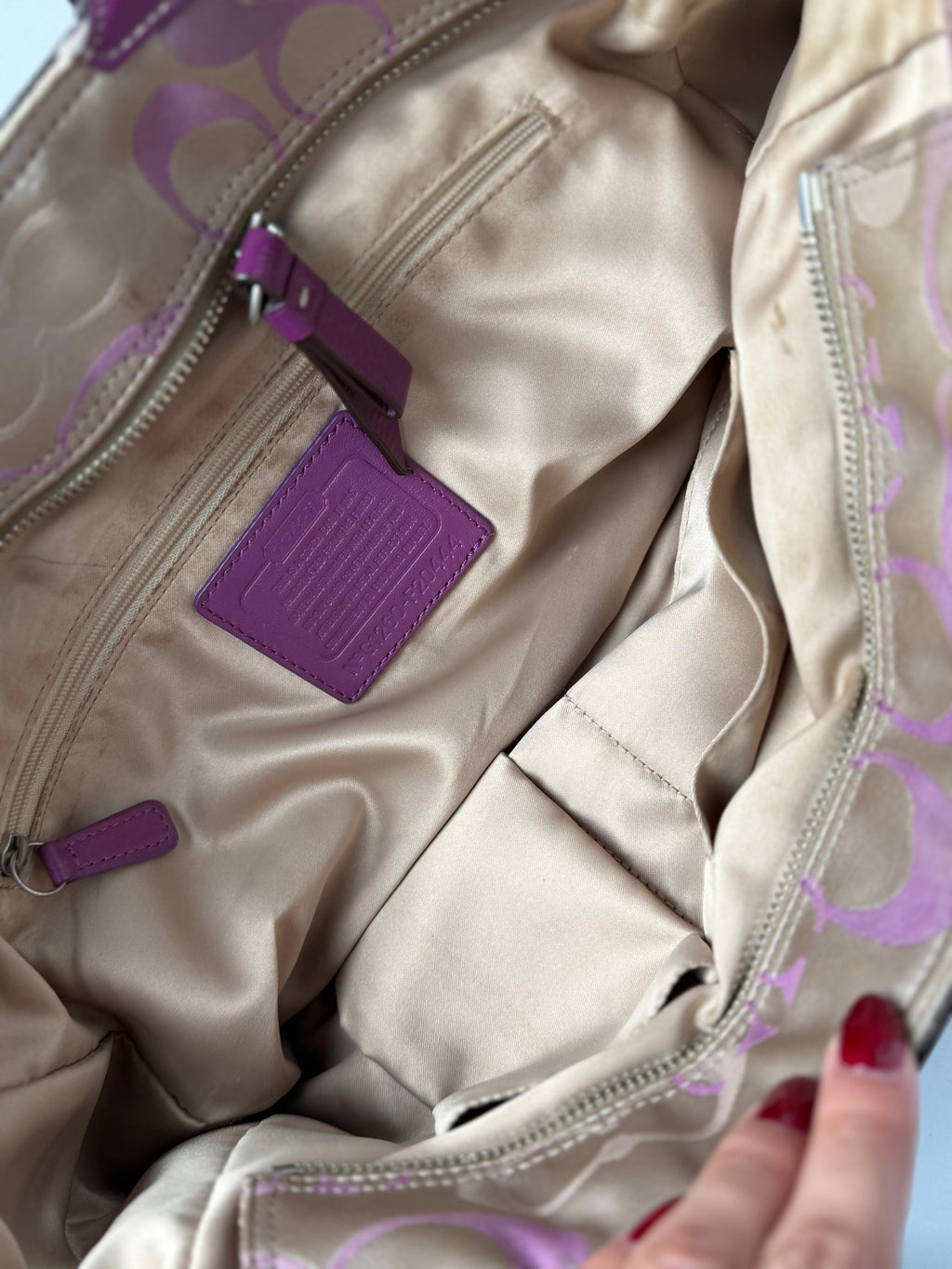 Coach F20444 Gallery Tote Optic Art Pink/Beige/Purple Shoulder Bag Leather Trim