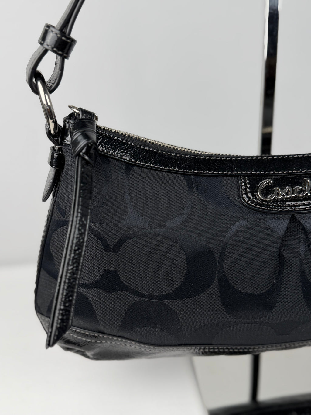 Coach F19731 Signature Black Monogram Shoulder Bag Black Patent Leather Trim