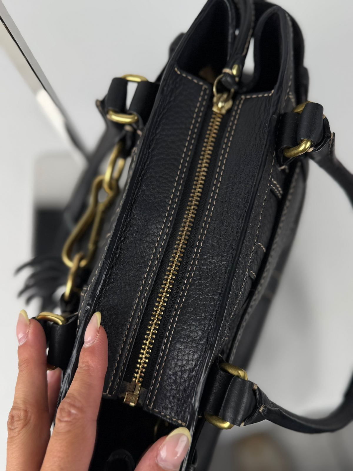 Coach F10212 Hampton Clip Black Pebbled Leather Shoulder Bag