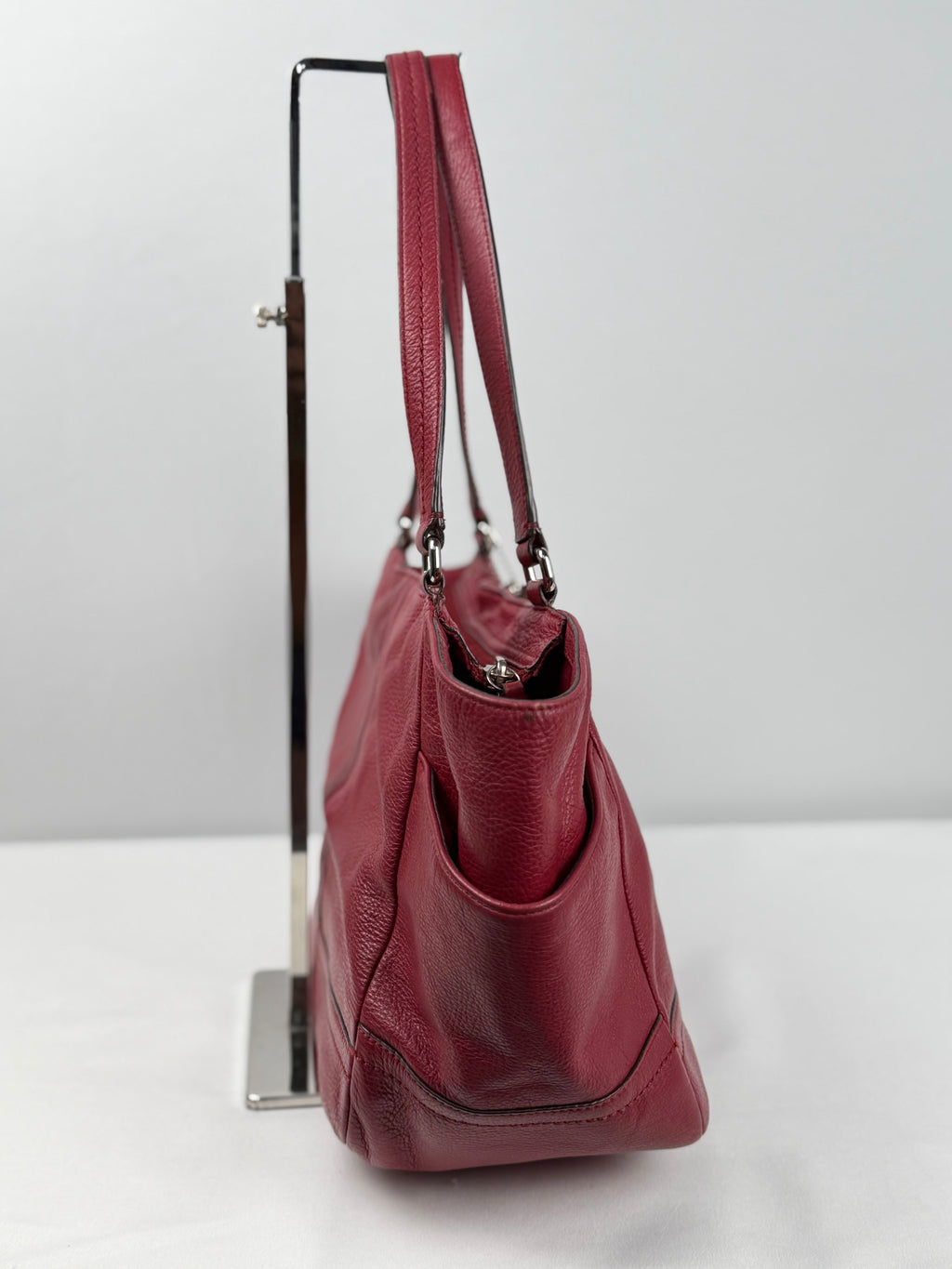 Coach F23284 Pink/Red Pebbled Leather Shoulder Bag