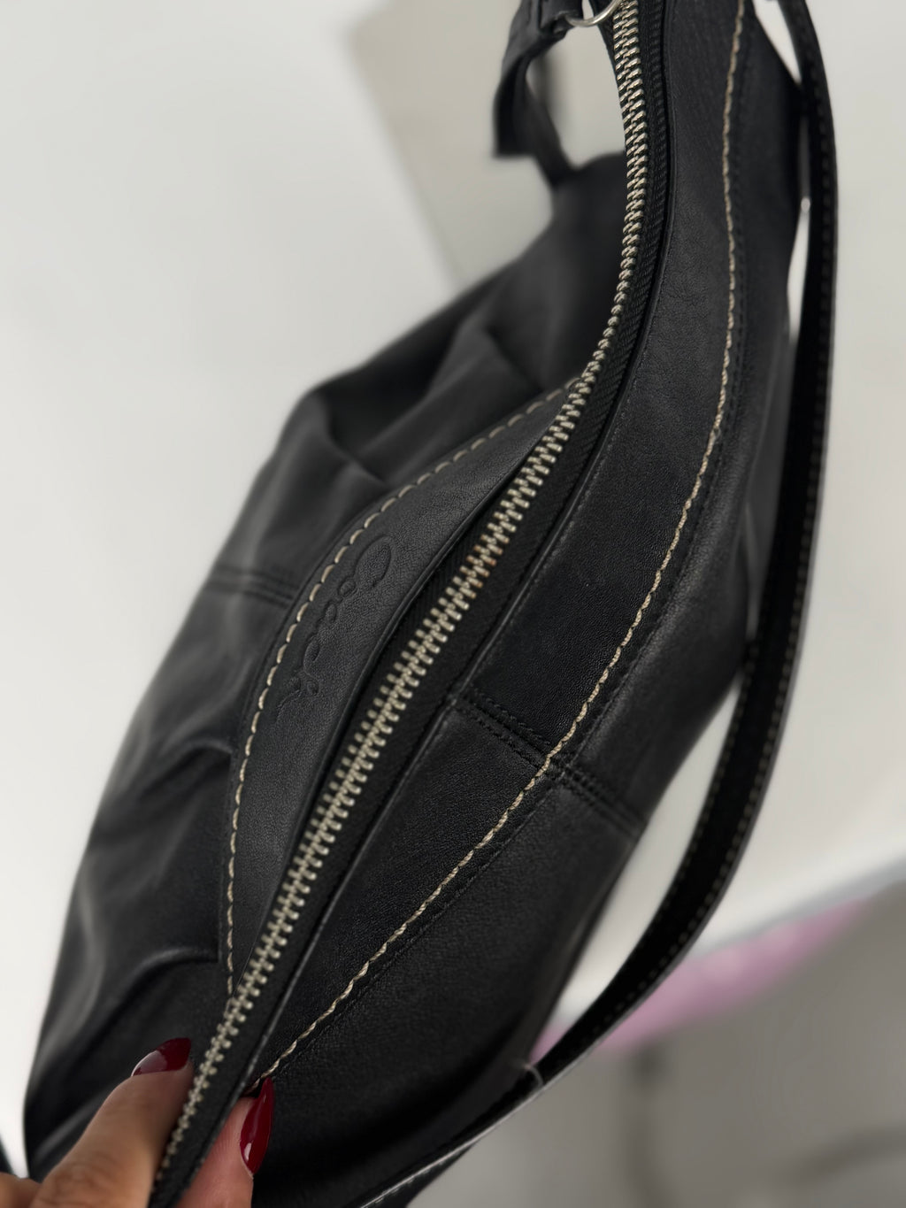 Coach F13764 Black Leather Shoulder Bag