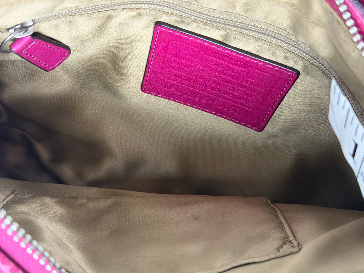 Coach F23978 Pink leather Shoulder Bag