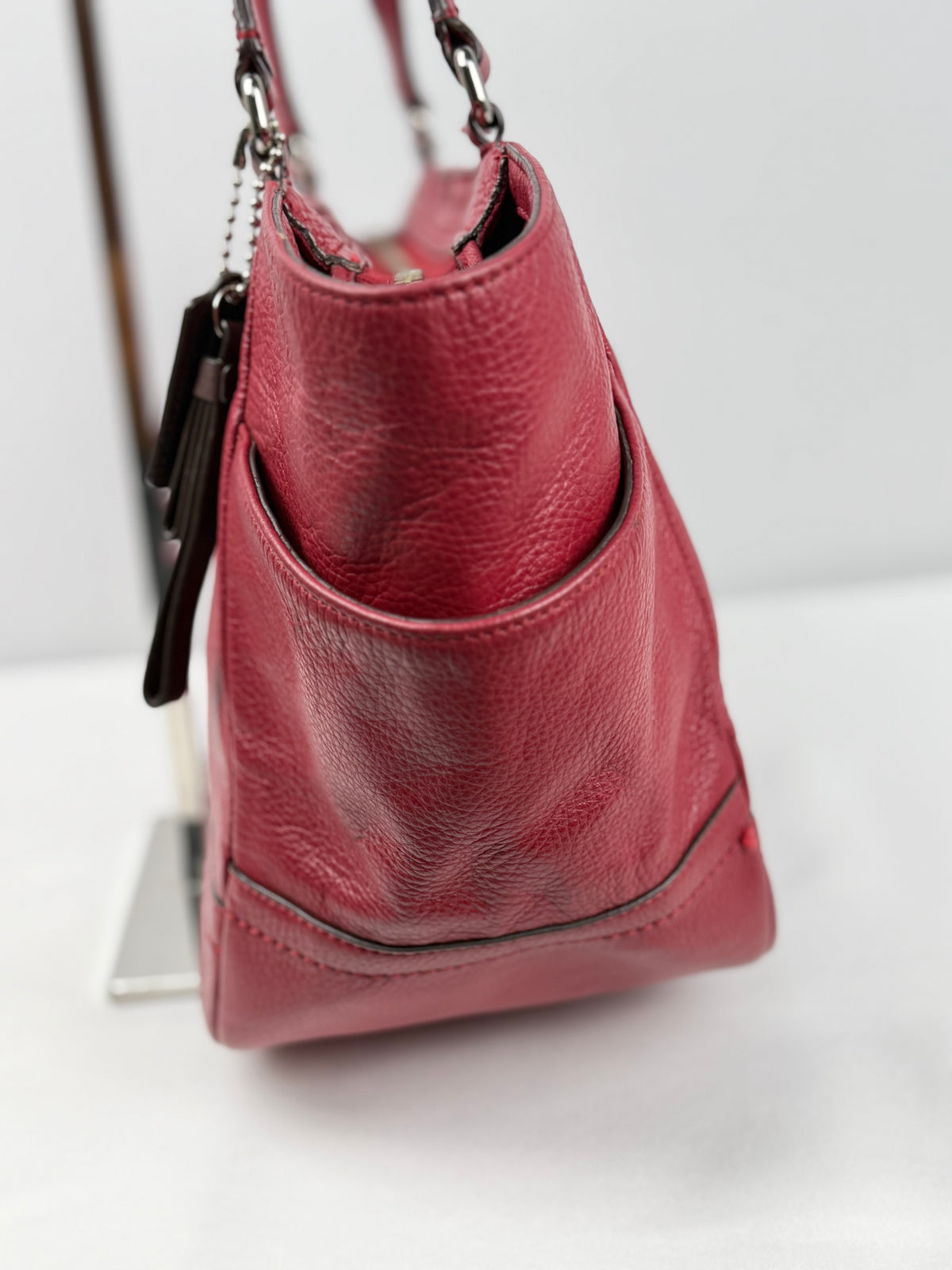 Coach F23284 Pink/Red Pebbled Leather Shoulder Bag