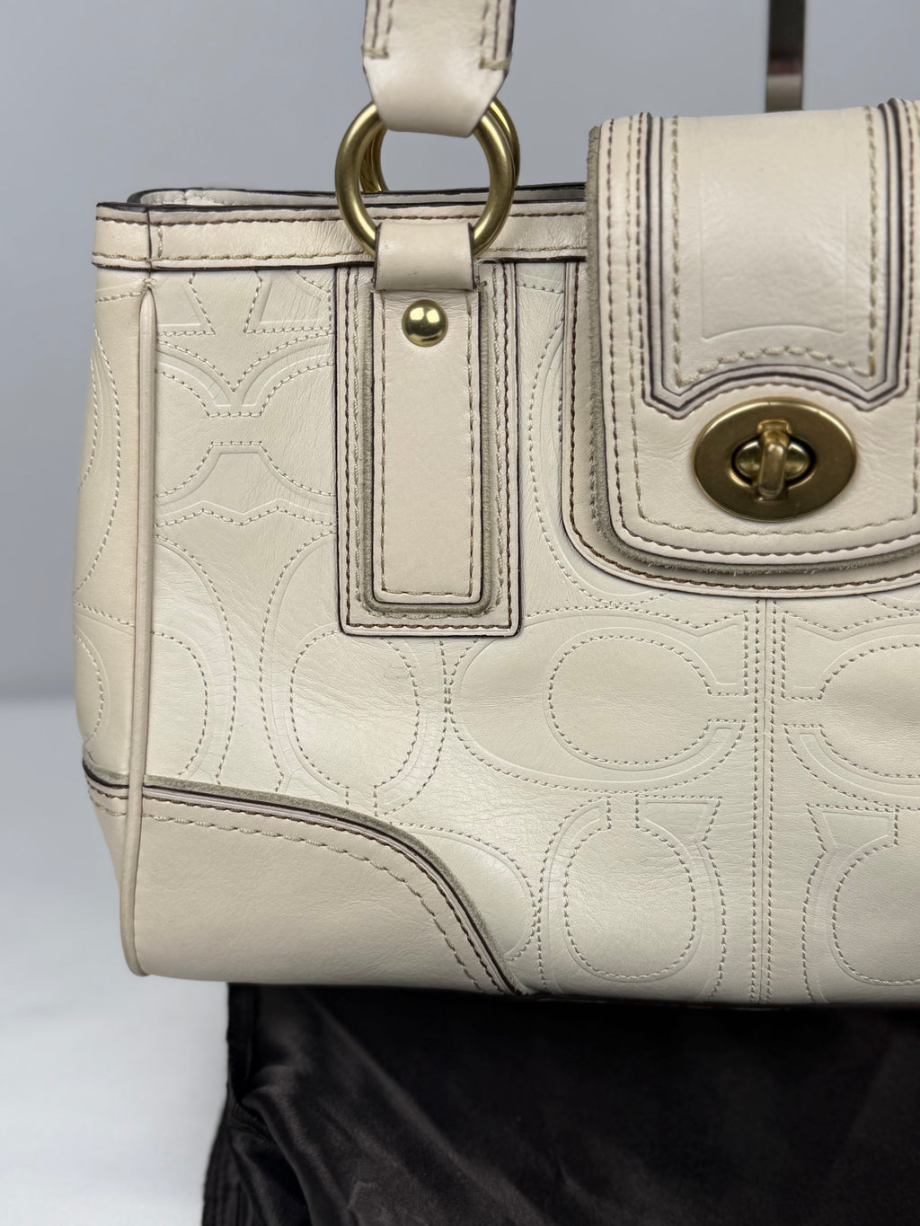 Coach 11330 Hampton Turnlock Flap White Leather C Embossed Shoulder Bag