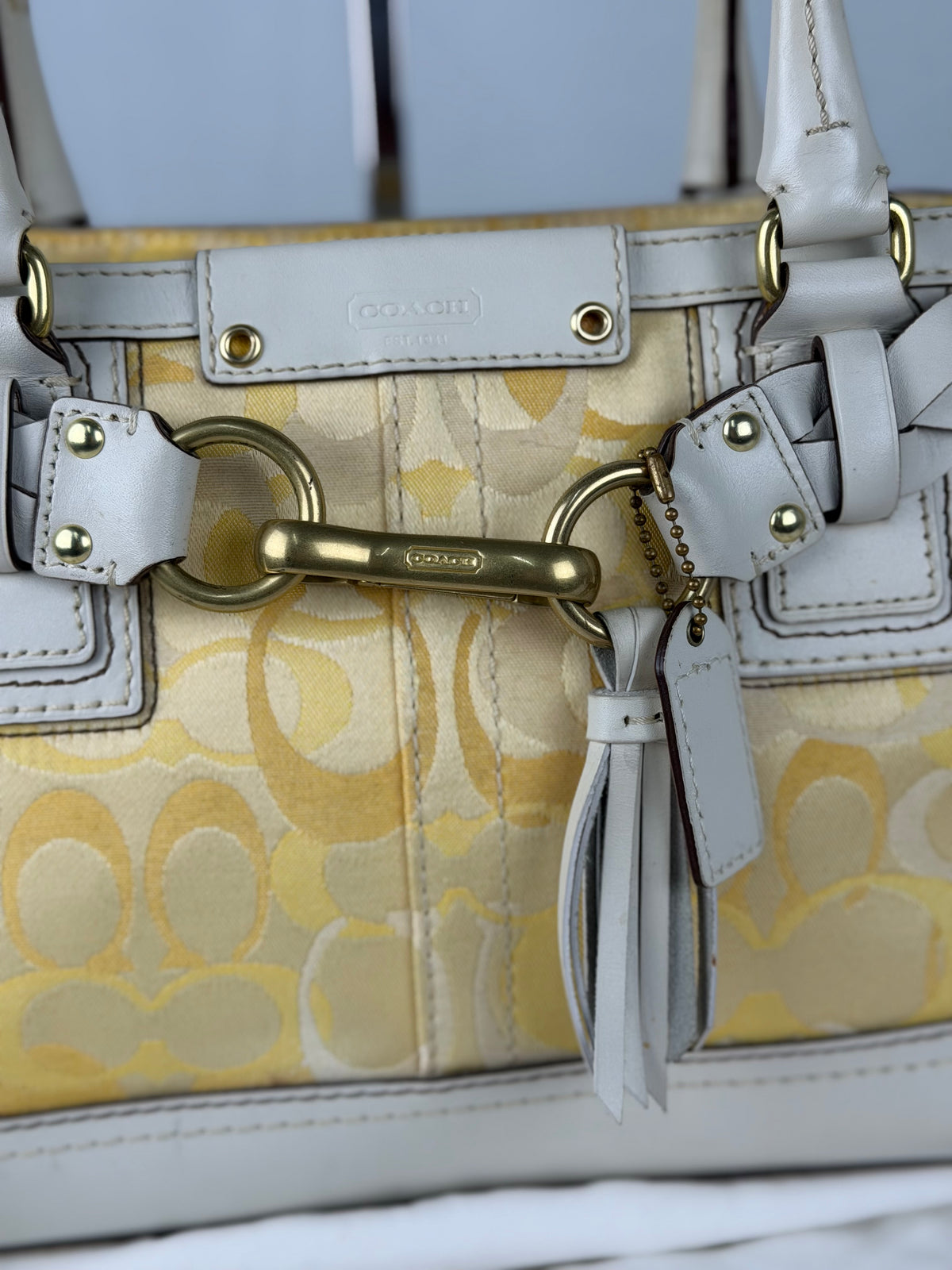Coach 10785 Hampton Clip Op Art Yellow Monogram White Leather Trim Shoulder Bag