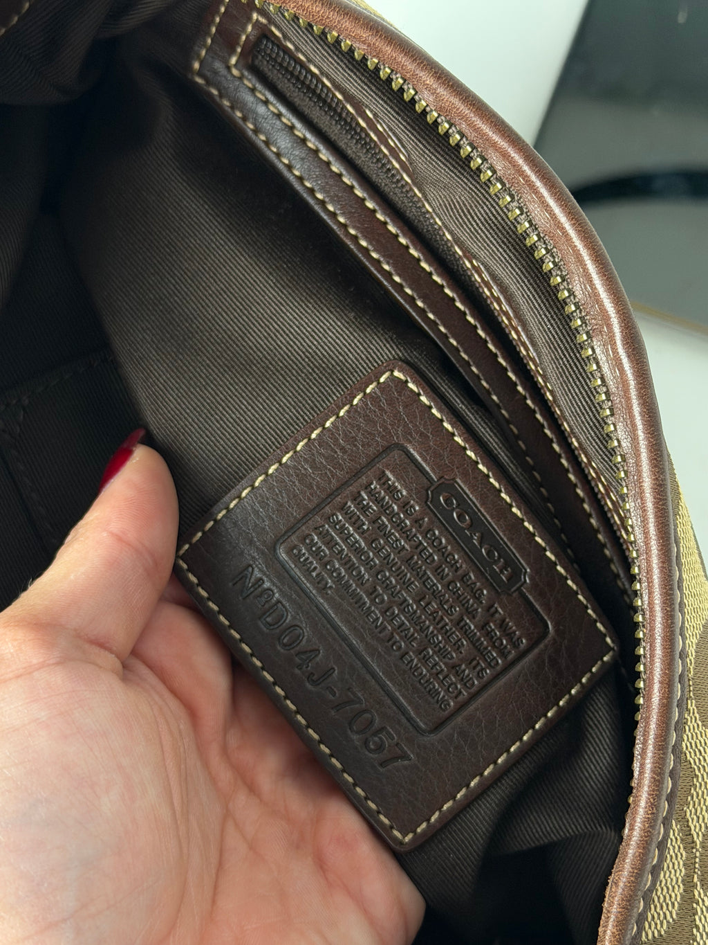 Coach RARE 7057 Hobo Signature Shoulder Bag Gold Embellishments Brown Suede Trim