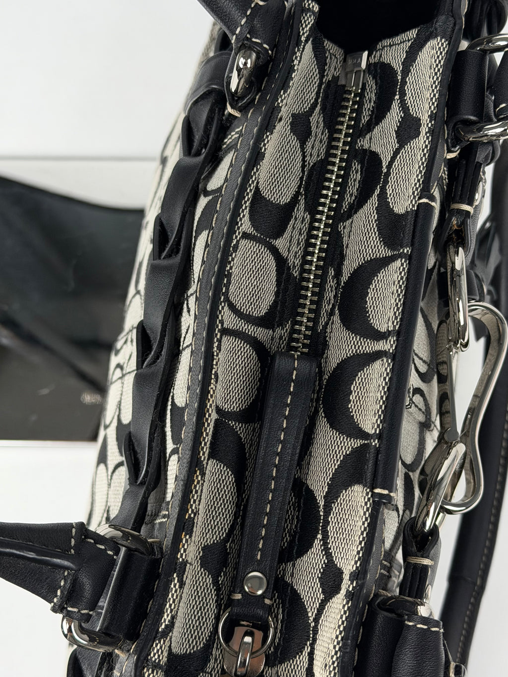 Coach F13065 Hampton Clip Signature Grey/Black Monogram Shoulder Bag Leather Trim