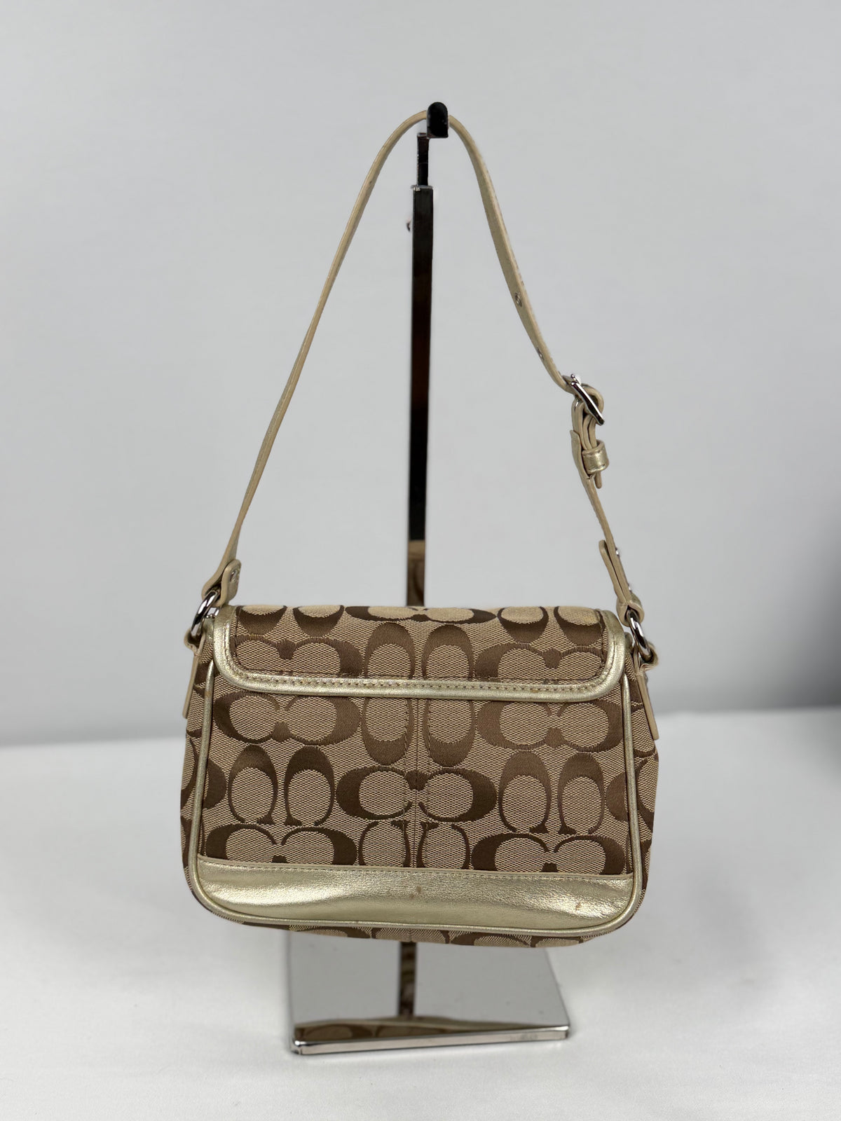 Coach F14282 Signature Turnlock Brown Shoulder Bag Gold Leather Trim