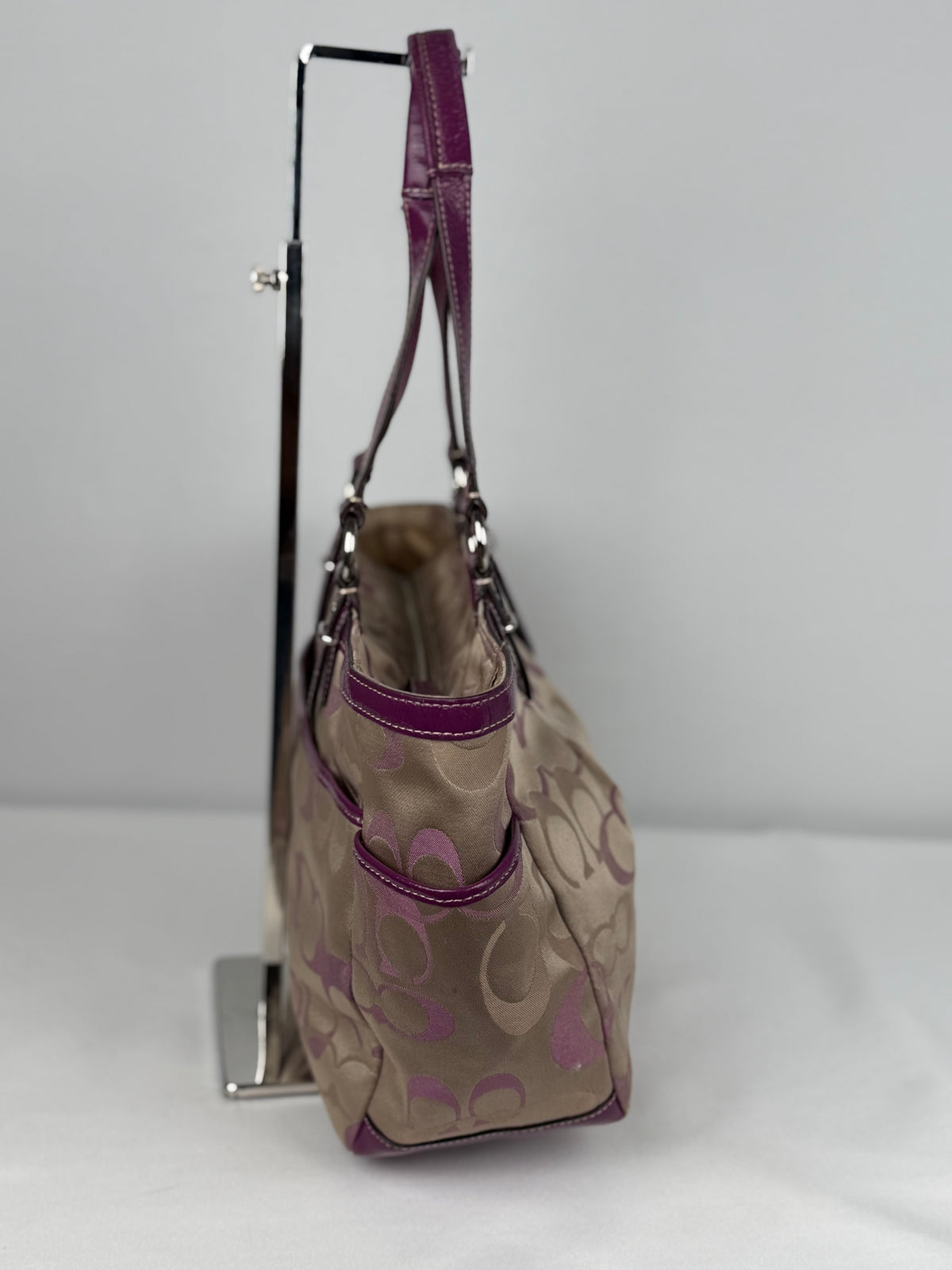 Coach F20444 Gallery Tote Optic Art Pink/Beige/Purple Shoulder Bag Leather Trim