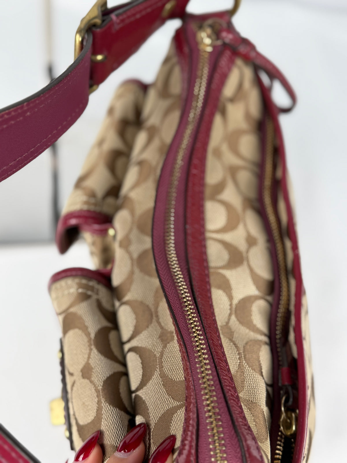 Rare Coach F12869 Legacy Double Pocket Turnlock Shoulder Bag Burgundy Patent Leather Trim
