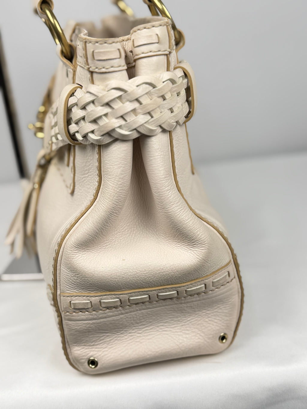 Coach 9290 Hampton Clip White Leather Shoulder Bag Braided Detailing