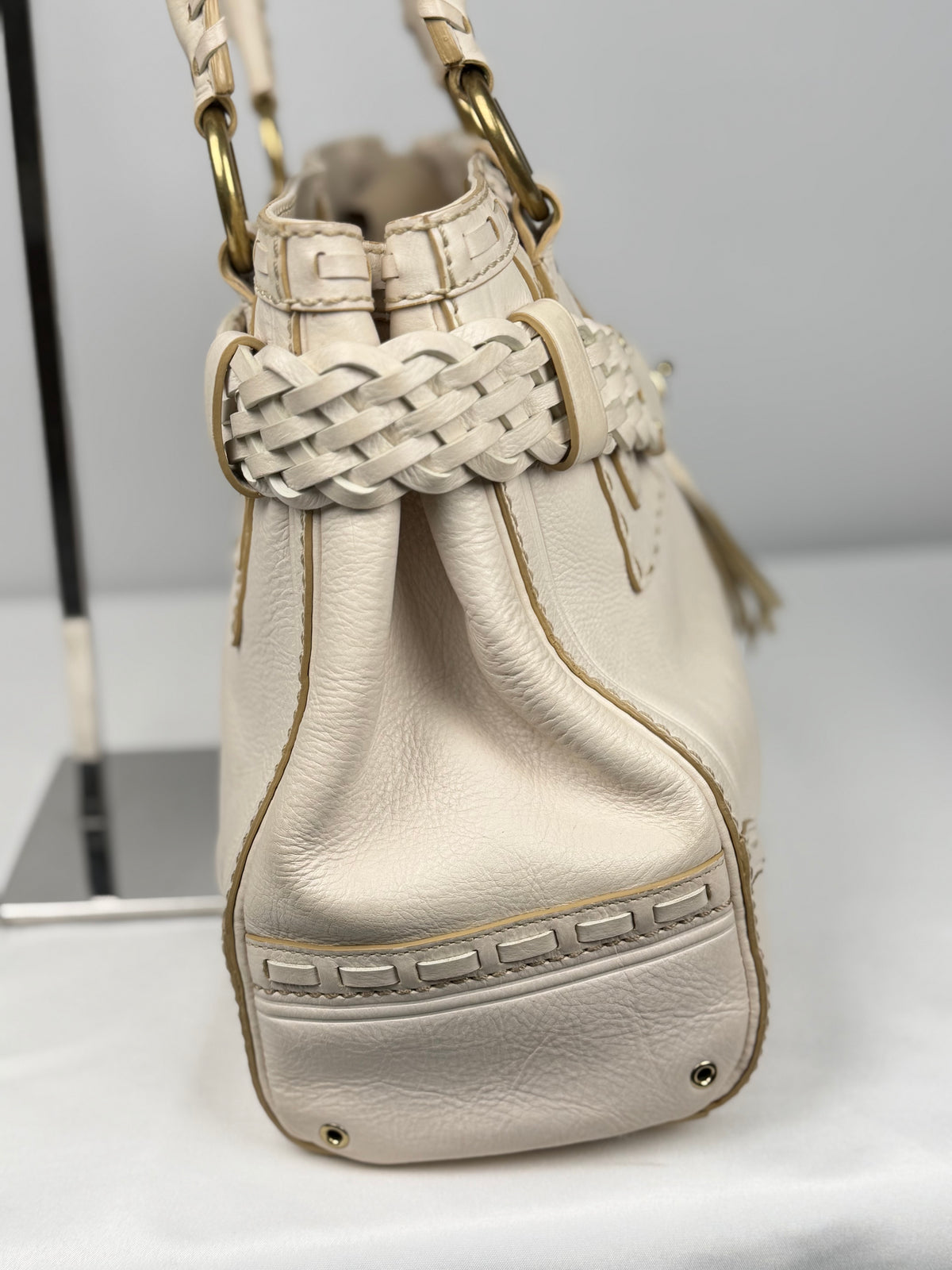 Coach 9290 Hampton Clip White Leather Shoulder Bag Braided Detailing