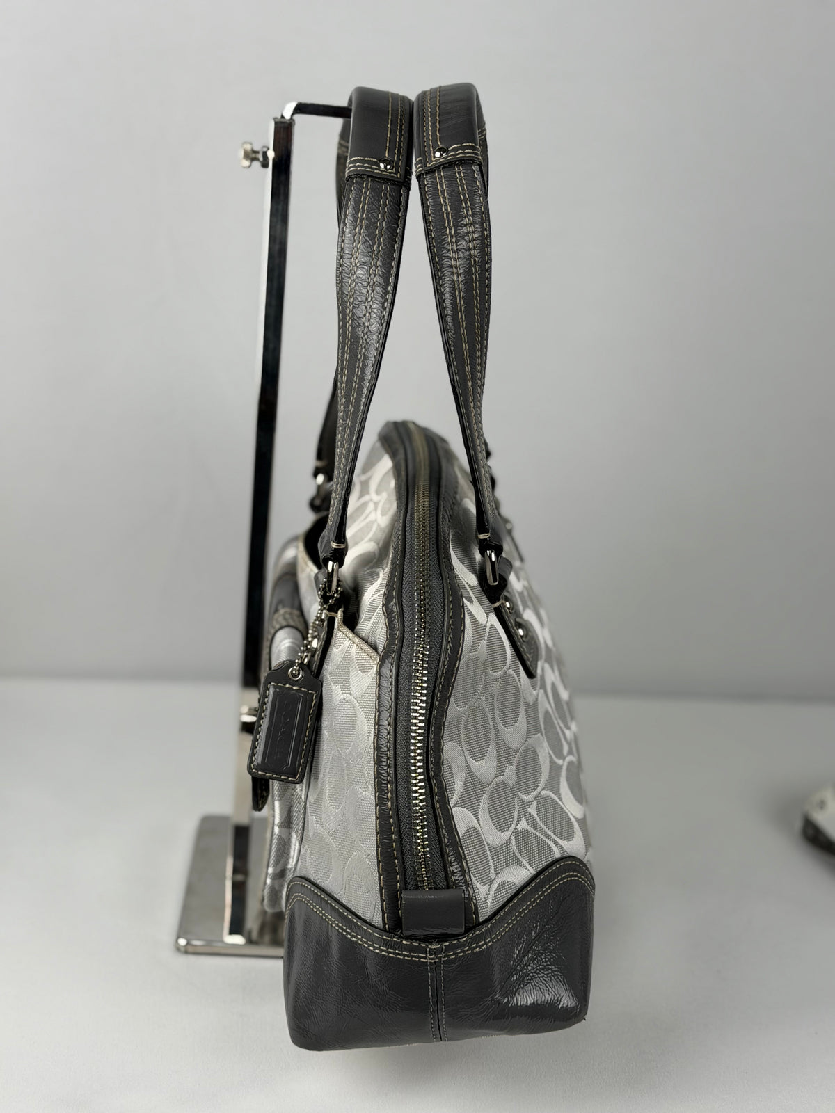 Coach F13977 Hampton Turnlock Signature Grey Monogram Dome Shoulder Bag Leather Trim