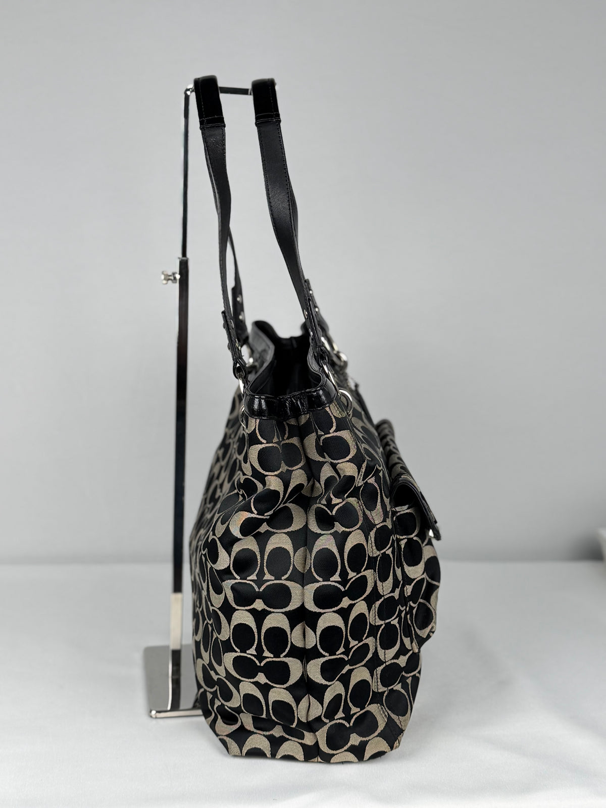 Coach F19262 Signature Black/Grey Monogram Turnlock Shoulder Bag Leather Trim