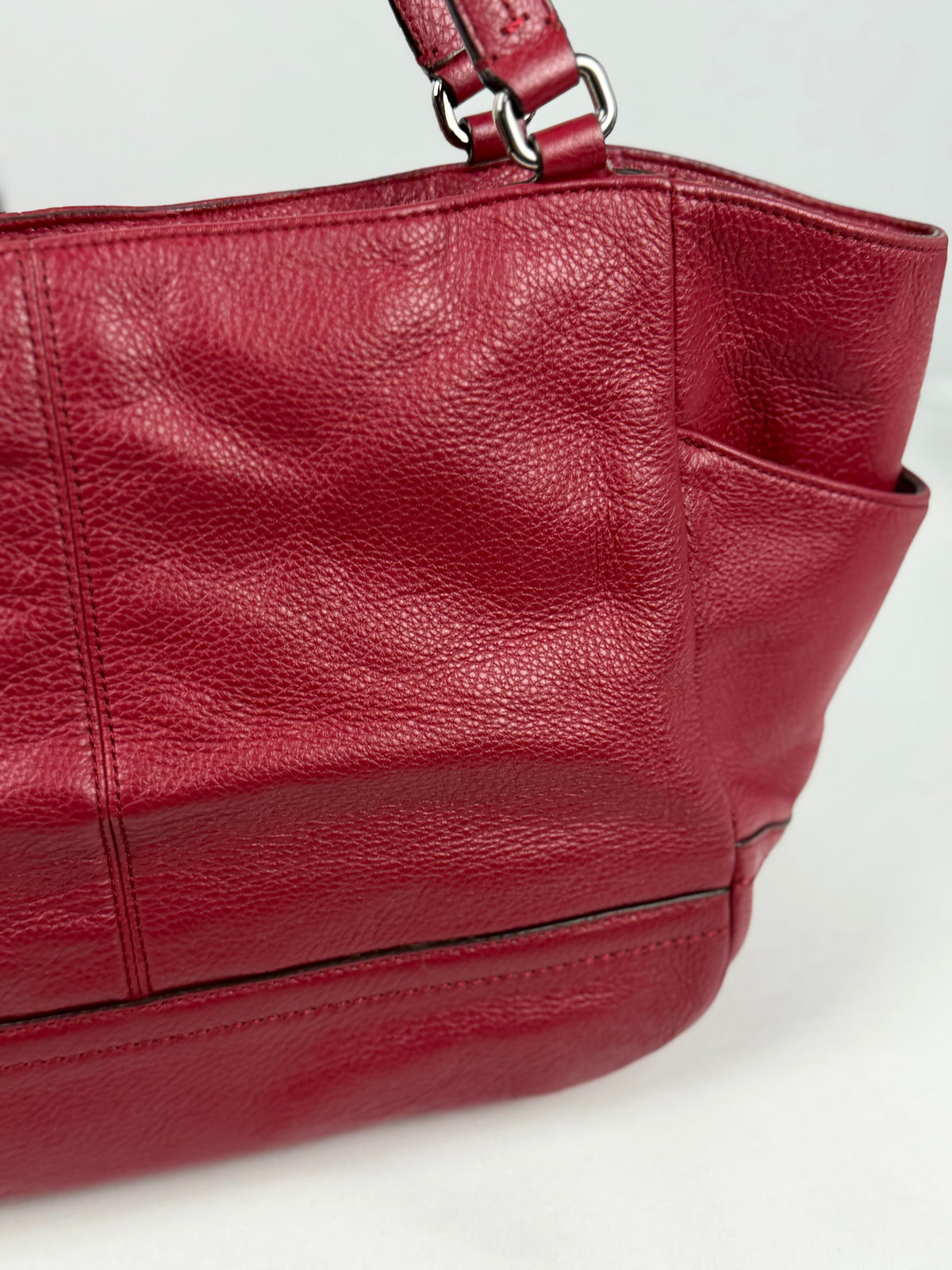Coach F23284 Pink/Red Pebbled Leather Shoulder Bag