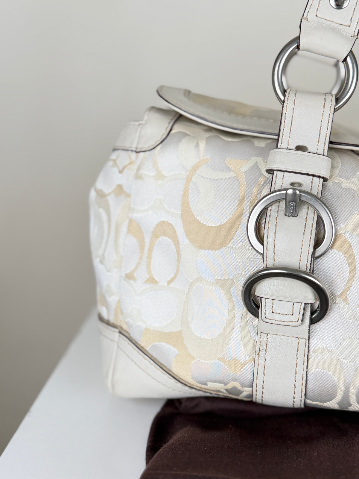 Coach 10145 Chelsea Turnlock White Cream Op Art Monogram Shoulder Bag Leather Trim