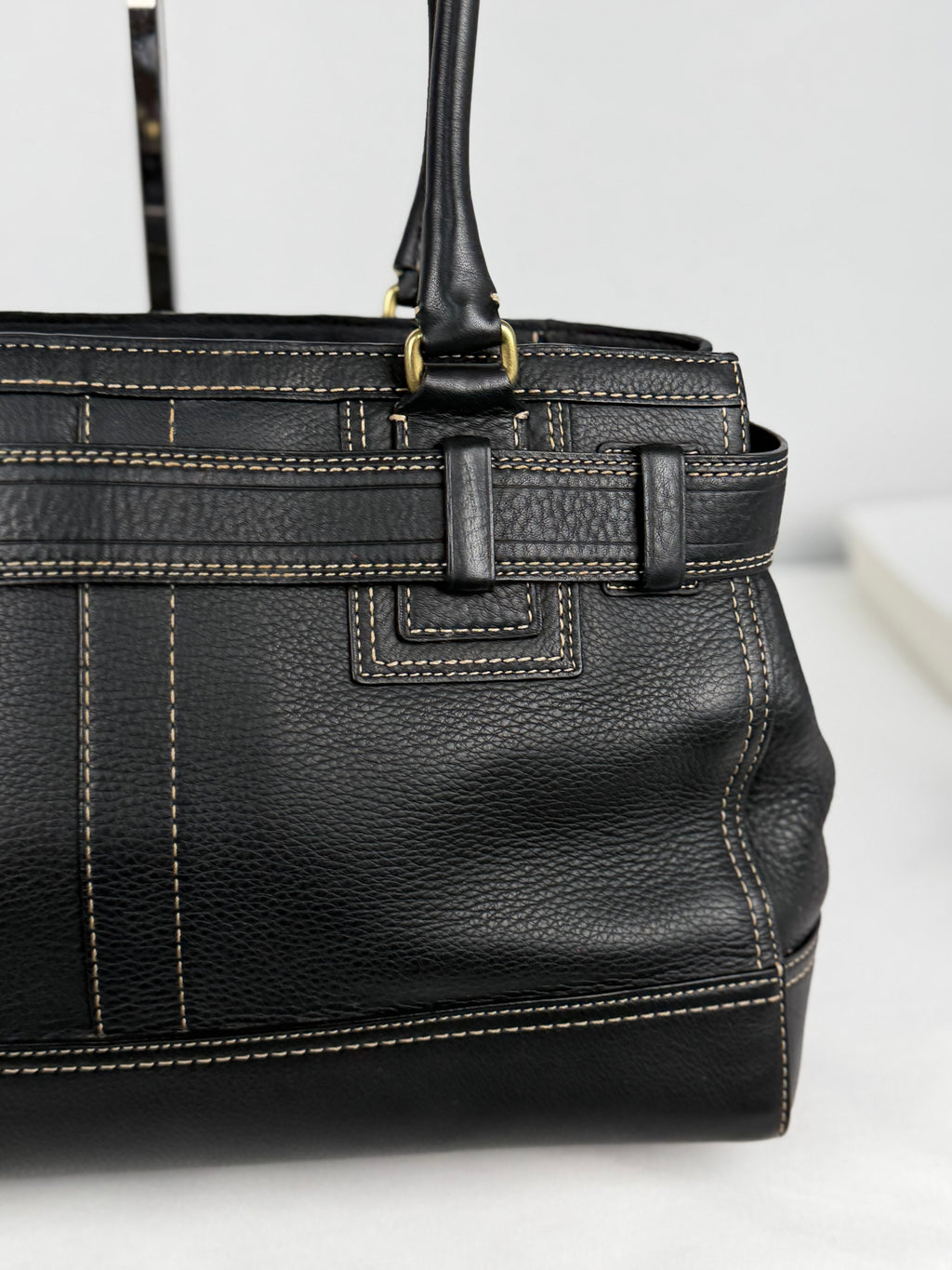 Coach F10213 Hampton Clip Black Pebbled Leather Shoulder Bag