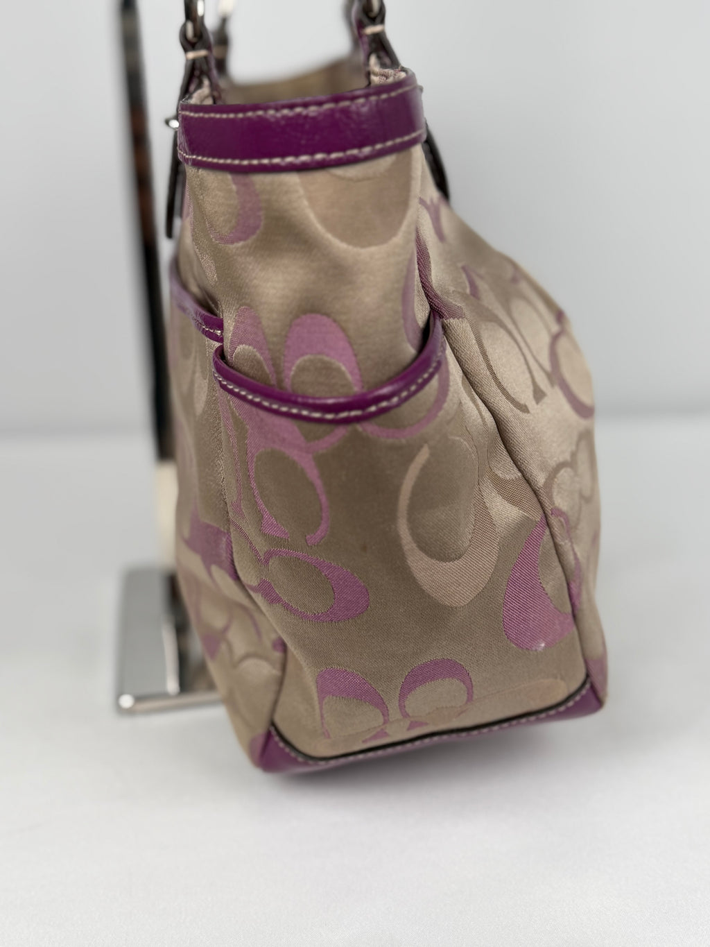 Coach F20444 Gallery Tote Optic Art Pink/Beige/Purple Shoulder Bag Leather Trim