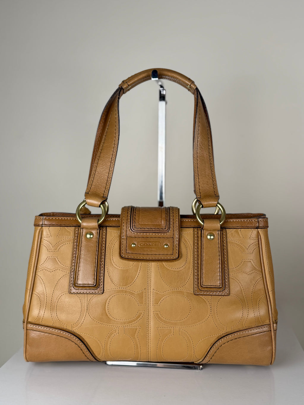 Coach 11330 Hampton Turnlock Flap Brown/Tan Leather Shoulder Bag
