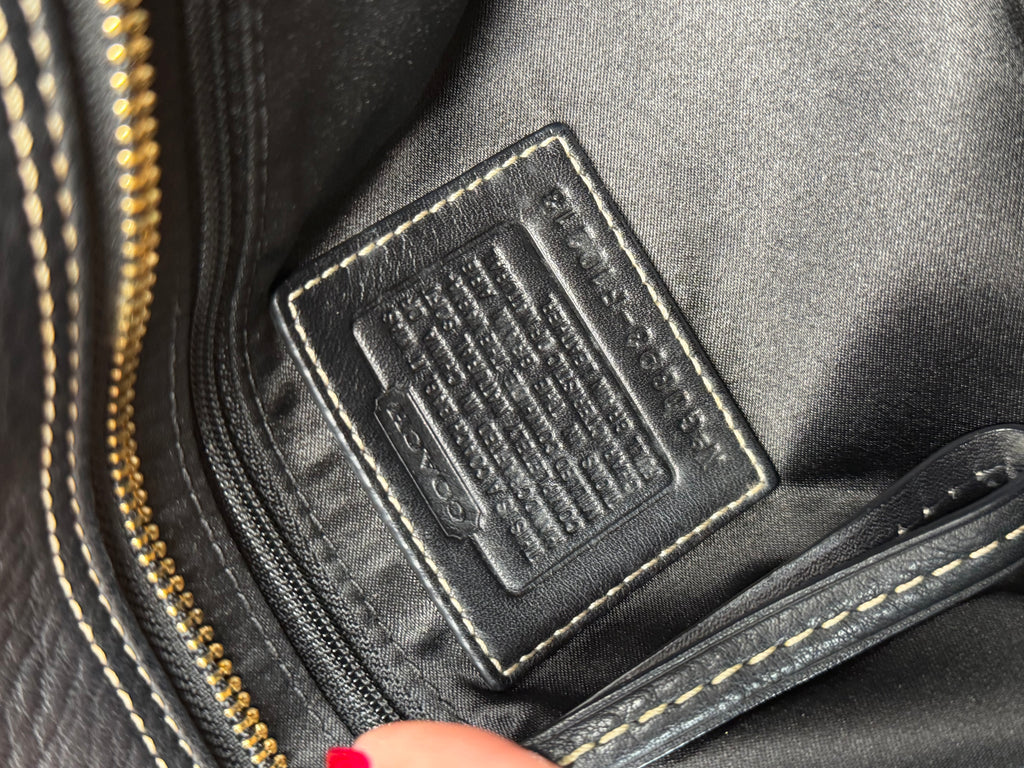 Coach F10213 Hampton Clip Black Pebbled Leather Shoulder Bag