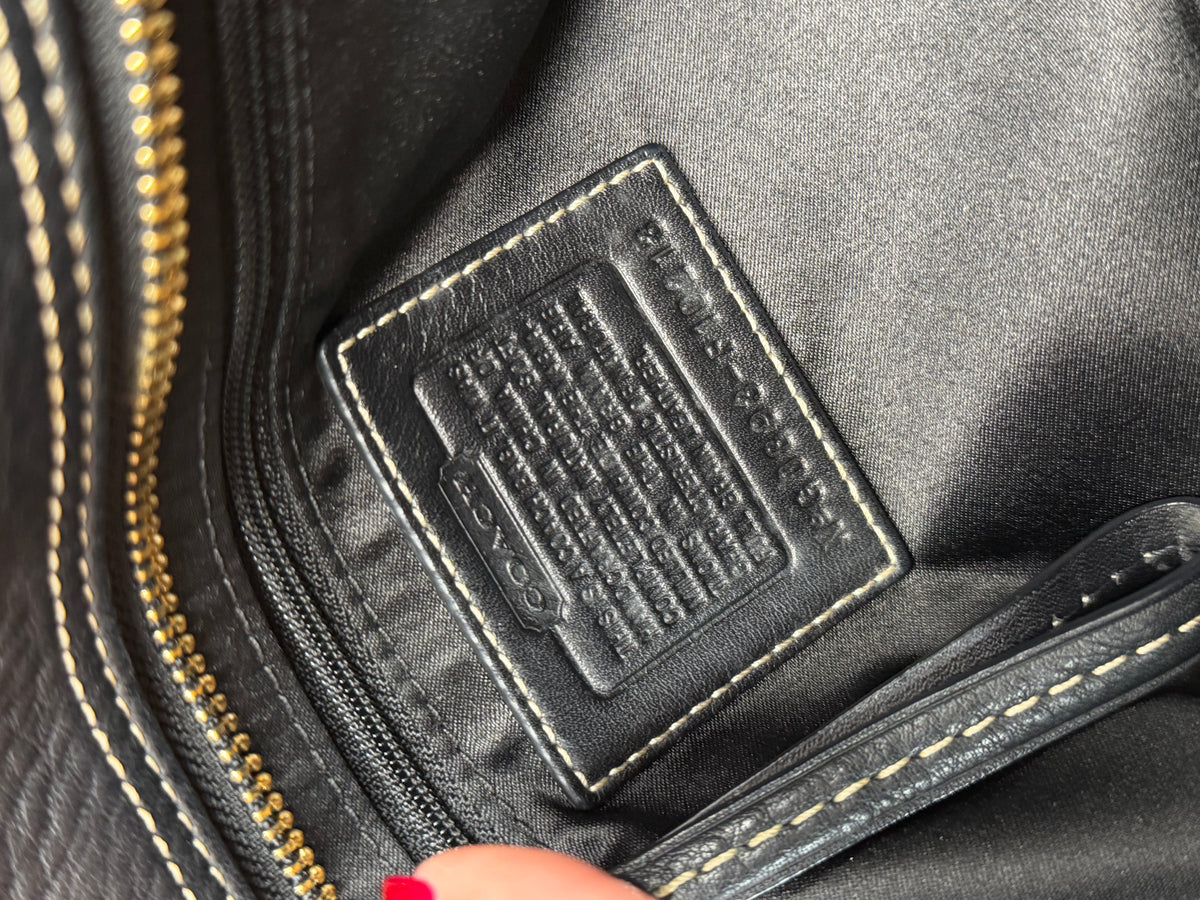 Coach F10213 Hampton Clip Black Pebbled Leather Shoulder Bag