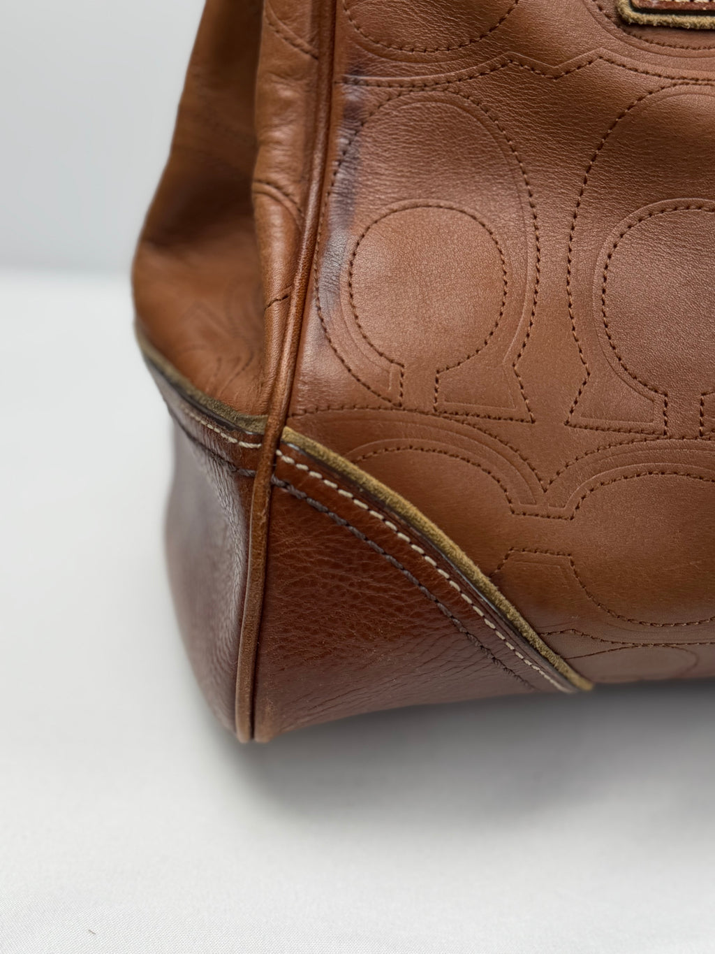 Coach 10227 Hampton Clip Brown Leather C Embossed Shoulder Bag