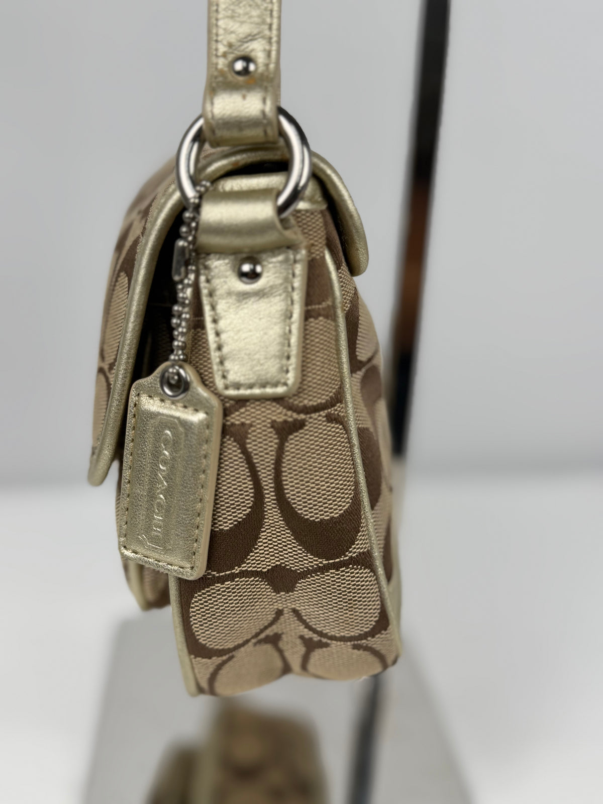 Coach F14282 Signature Turnlock Brown Shoulder Bag Gold Leather Trim