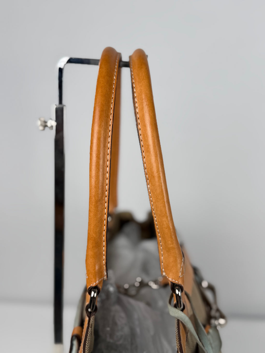Coach 1490 Rare Limited Edition Hampton Clip Tropical Fish Signature Brown Monogram Shoulder Bag Suede Leather Trim