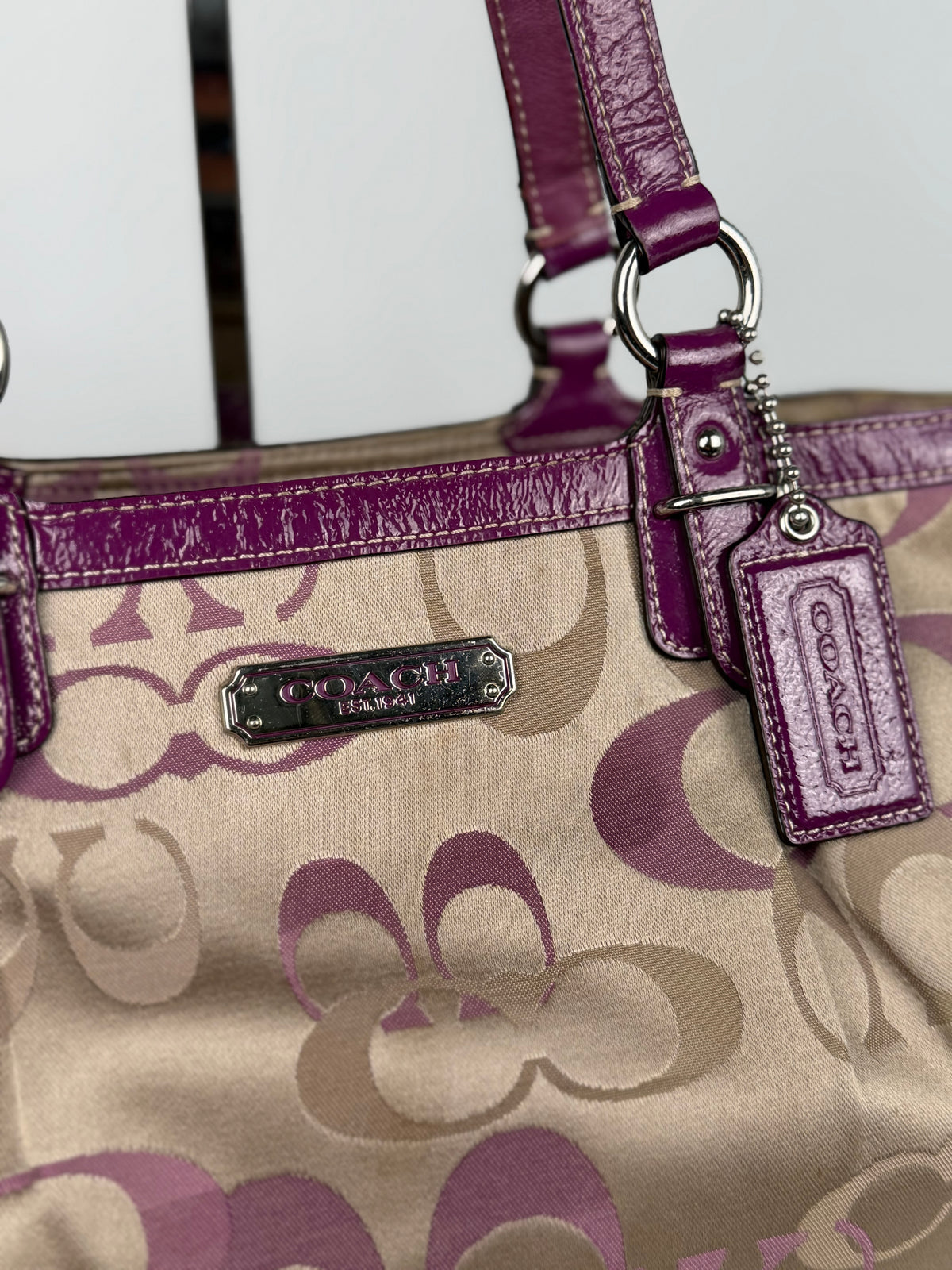 Coach F20444 Gallery Tote Optic Art Pink/Beige/Purple Shoulder Bag Leather Trim