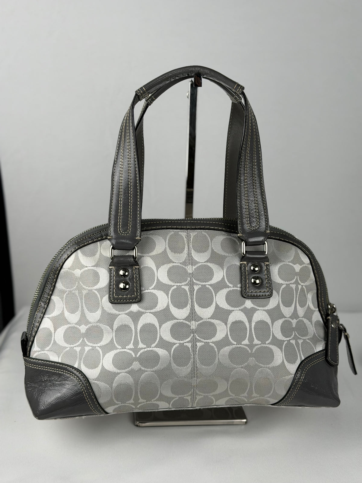 Coach F13977 Hampton Turnlock Signature Grey Monogram Dome Shoulder Bag Leather Trim