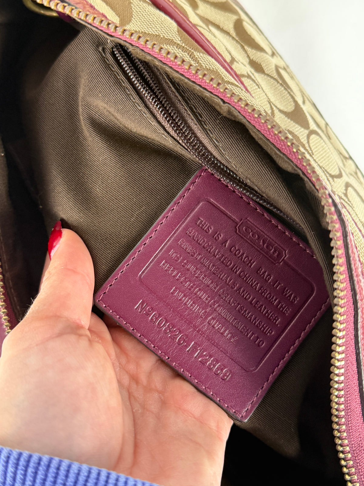 Rare Coach F12869 Legacy Double Pocket Turnlock Shoulder Bag Burgundy Patent Leather Trim