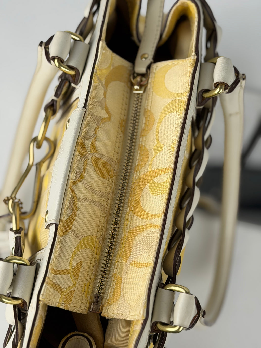 Coach 10785 Hampton Clip Op Art Yellow Monogram White Leather Trim Shoulder Bag