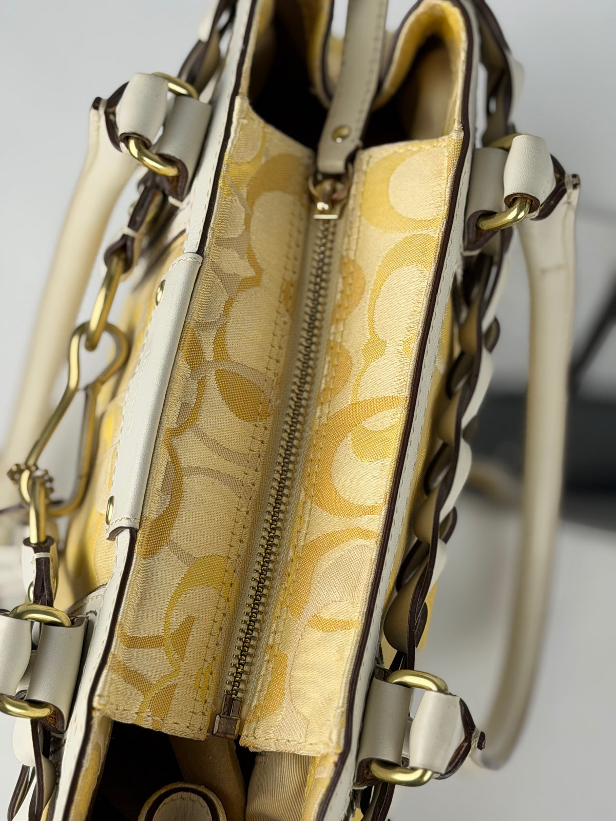 Coach 10785 Hampton Clip Op Art Yellow Monogram White Leather Trim Shoulder Bag