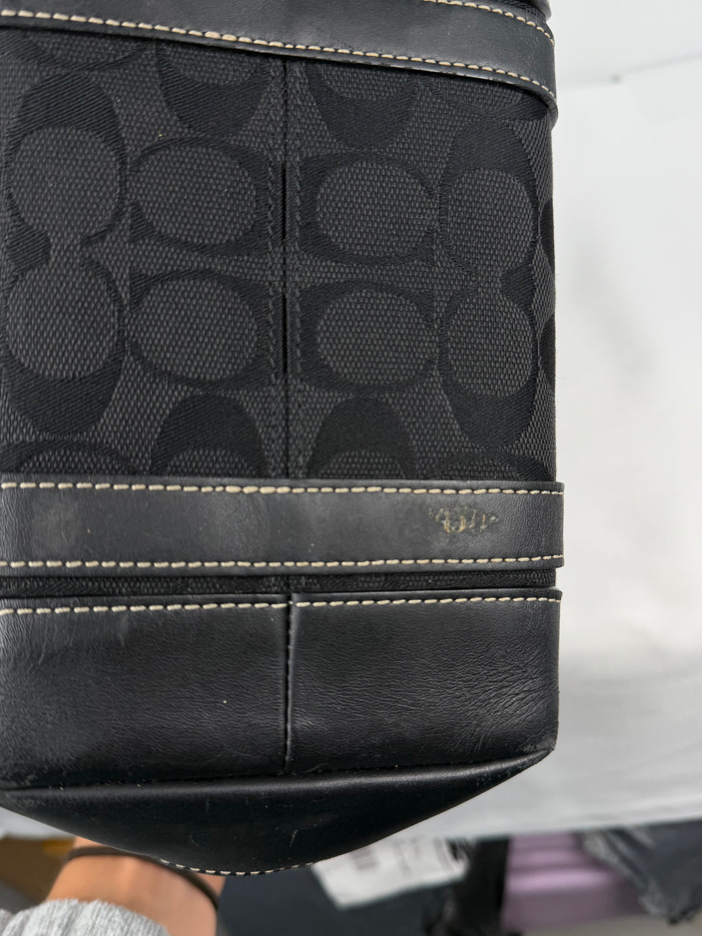 Coach 6043 Signature Small Black Hand Bag Leather Trim
