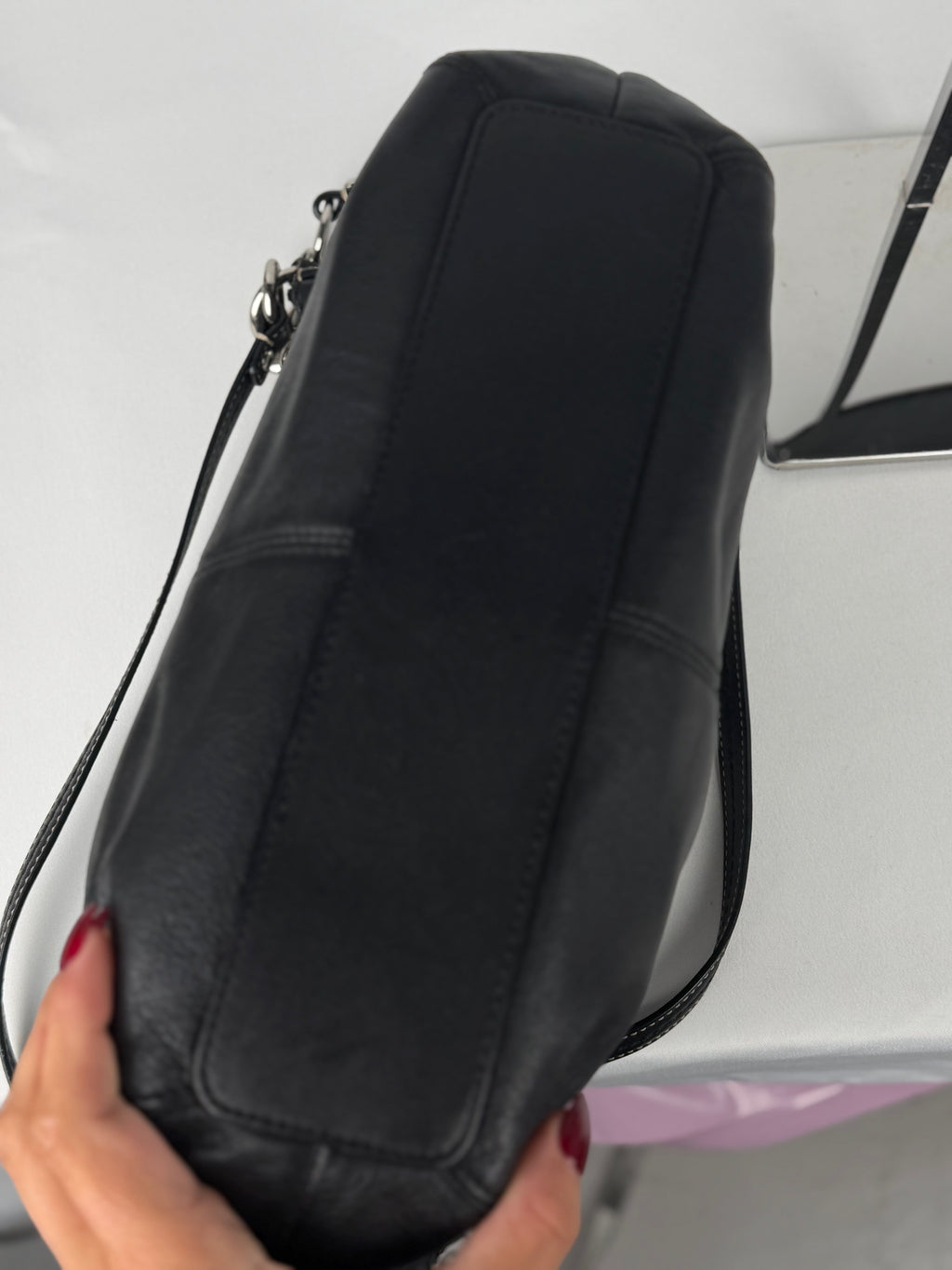 Coach F13764 Black Leather Shoulder Bag